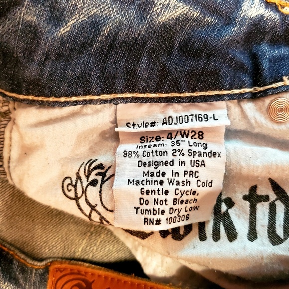 Adikto Jeans - Picture 2 of 5